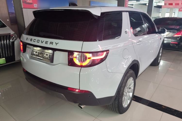 Used Land Rover Discovery Sport 2019 240 PS SE Version China VI Standard Rear Right 45 Deg