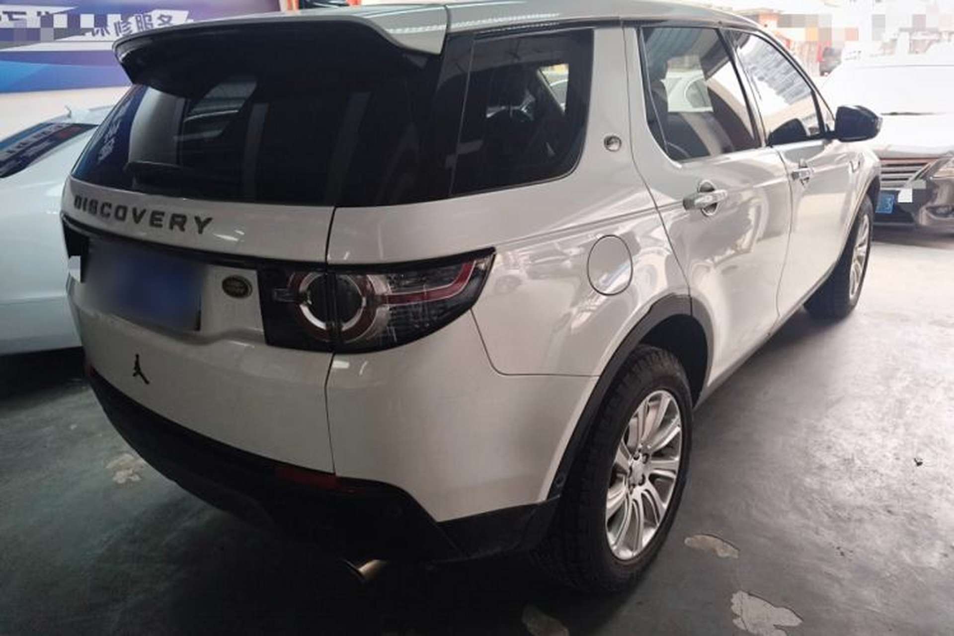 Used Land Rover Discovery Sport 2019 240 PS SE Version China VI Standard Rear Right 45 Deg
