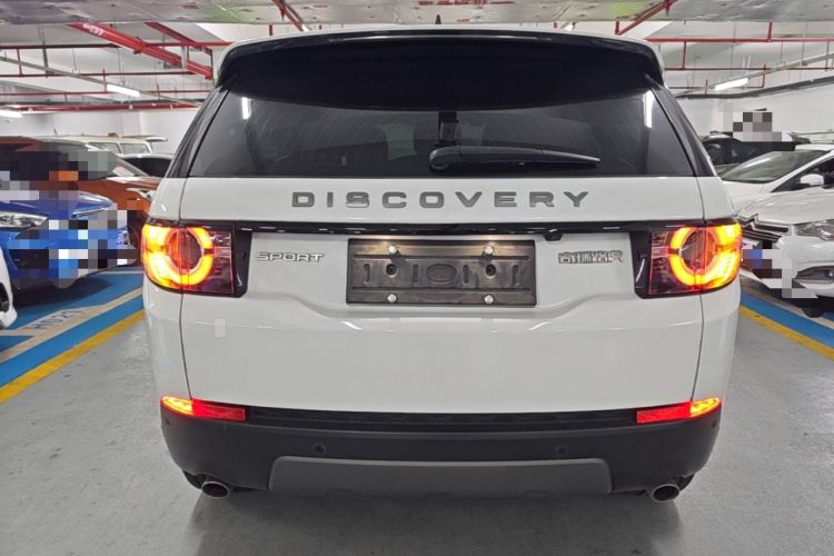 Used Land Rover Discovery Sport 2019 240 PS SE Version China VI Standard Rear