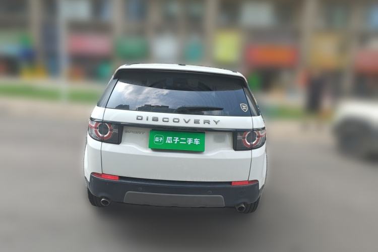 Used Land Rover Discovery Sport 2019 240 PS SE Version China VI Standard Rear