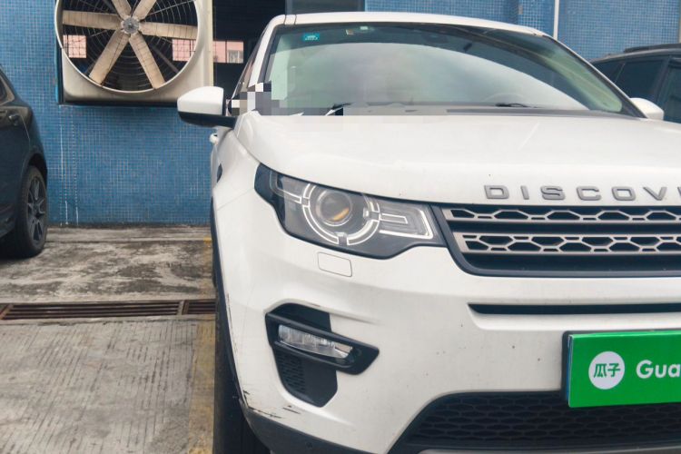 Used Land Rover Discovery Sport 2019 240 PS SE Version China V Standard Right Front Headlight