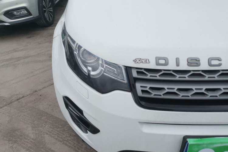 Used Land Rover Discovery Sport 2019 240 PS PURE Edition China VI Standard Right Front Headlight