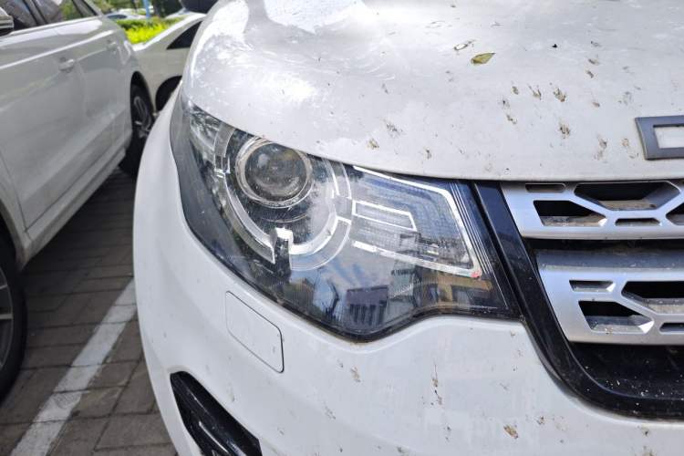 Used Land Rover Discovery Sport 2019 240 PS HSE Version China VI Standard Right Front Headlight