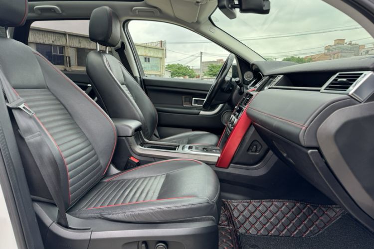 Used Land Rover Discovery Sport 2019 240 PS SE Dynamic Version China VI Standard Right Front Seat
