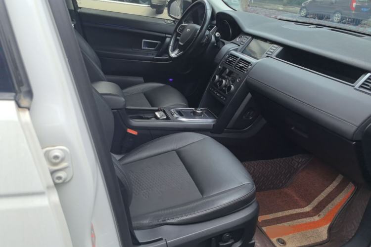 Used Land Rover Discovery Sport 2019 240 PS PURE Edition China V Standard Right Front Seat