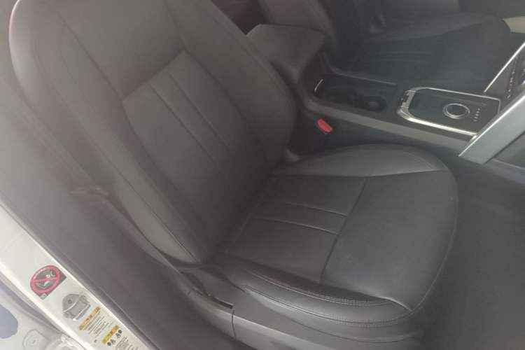 Used Land Rover Discovery Sport 2019 240 PS SE Version China V Standard Right Front Seat