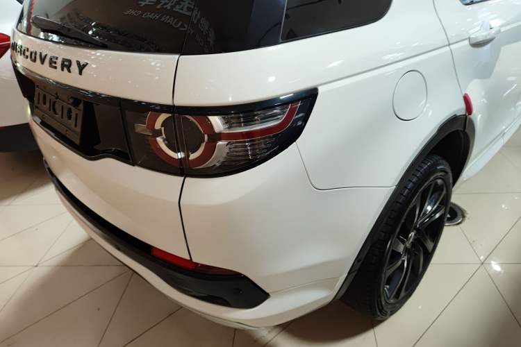 Used Land Rover Discovery Sport 2019 240 PS SE Dynamic Version China V Standard Right Rear Taillight