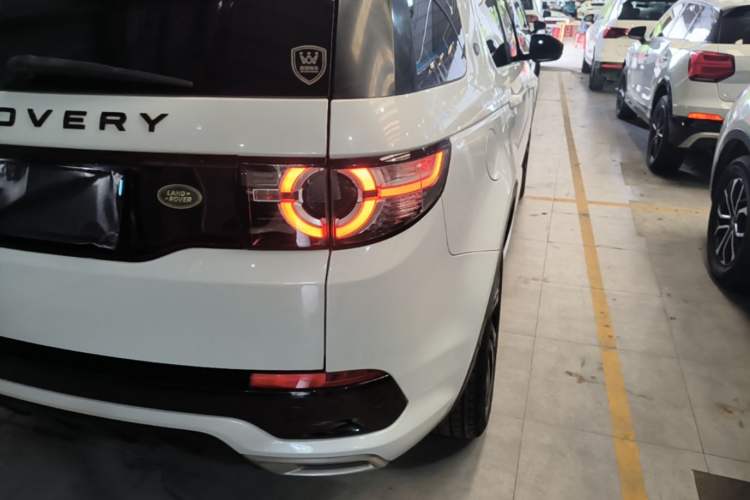 Used Land Rover Discovery Sport 2019 240 PS SE Dynamic Version China VI Standard Right Rear Taillight