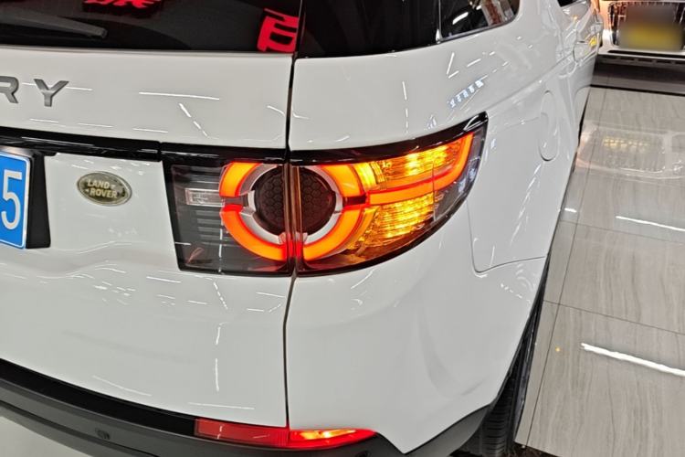 Used Land Rover Discovery Sport 2019 200PS PURE Edition China VI Standard Right Rear Taillight