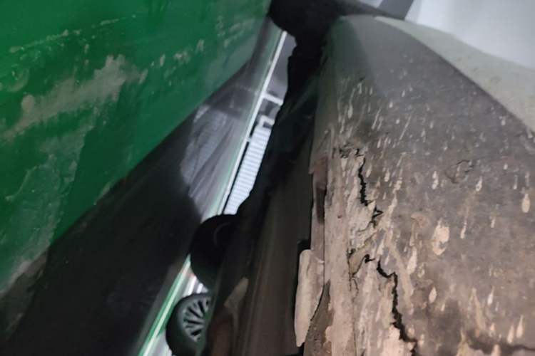 Used Land Rover Discovery Sport 2019 240 PS SE Version China VI Standard Right Side Sill