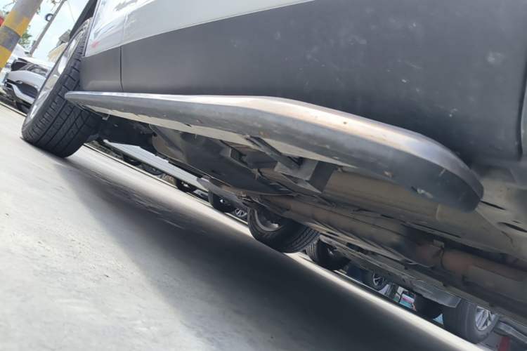 Used Land Rover Discovery Sport 2019 240 PS HSE Version China V Standard Right Side Sill
