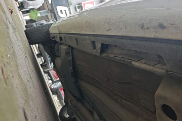 Used Land Rover Discovery Sport 2019 240 PS SE Dynamic Version China V Standard Right Side Sill
