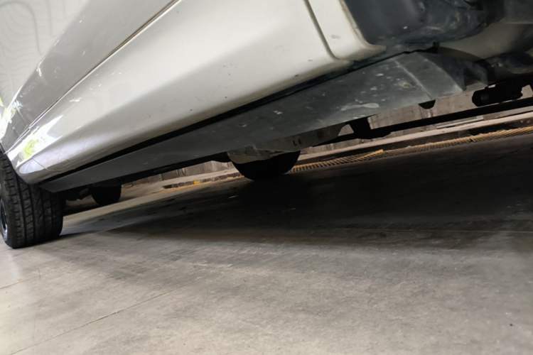 Used Land Rover Discovery Sport 2019 240 PS SE Dynamic Version China VI Standard Right Side Sill