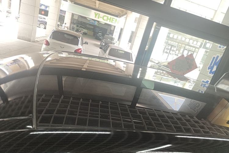 Used Land Rover Discovery Sport 2019 240 PS SE Version China VI Standard Roof