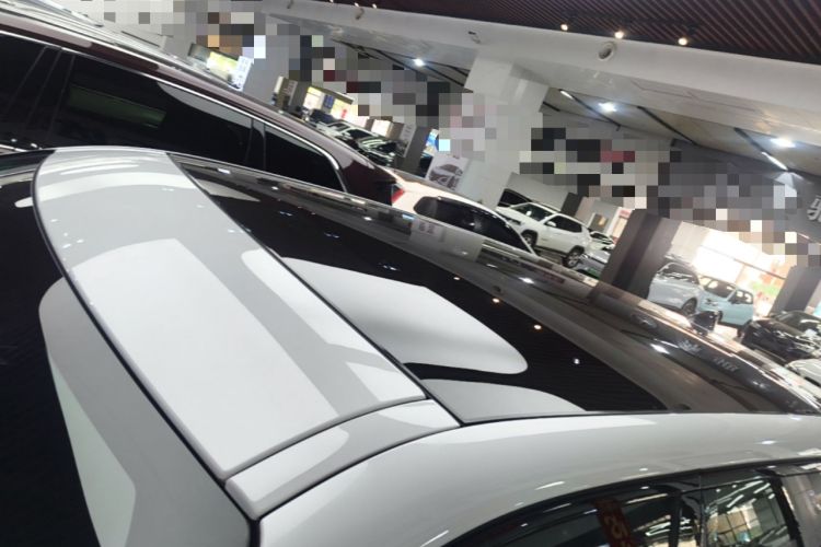 Used Land Rover Discovery Sport 2019 240 PS SE Version China VI Standard Roof