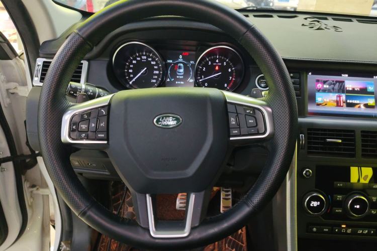Used Land Rover Discovery Sport 2019 240 PS SE Version China V Standard Steering Wheel