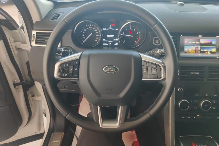 Used Land Rover Discovery Sport 2019 240 PS SE Version China VI Standard Steering Wheel