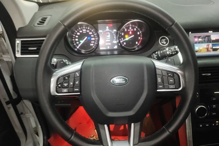 Used Land Rover Discovery Sport 2019 240 PS SE Version China VI Standard Steering Wheel