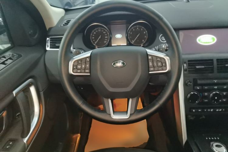 Used Land Rover Discovery Sport 2019 240 PS HSE Version China VI Standard Steering Wheel