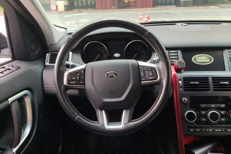 Used Land Rover Discovery Sport 2019 240 PS SE Dynamic Version China V Standard Steering Wheel