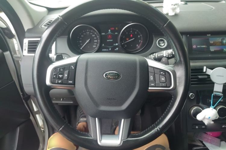 Used Land Rover Discovery Sport 2019 240 PS PURE Edition China VI Standard Steering Wheel