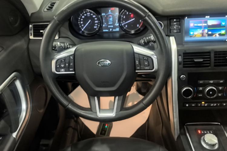 Used Land Rover Discovery Sport 2019 240 PS SE Version China VI Standard Steering Wheel