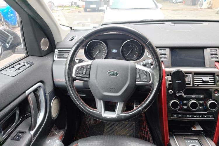 Used Land Rover Discovery Sport 2019 240 PS SE Dynamic Version China VI Standard Steering Wheel