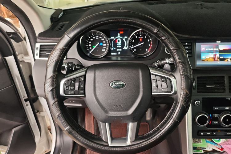 Used Land Rover Discovery Sport 2019 240 PS SE Version China V Standard Steering Wheel