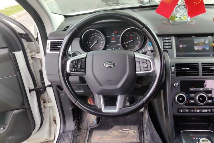 Used Land Rover Discovery Sport 2019 200PS PURE Edition China VI Standard Steering Wheel