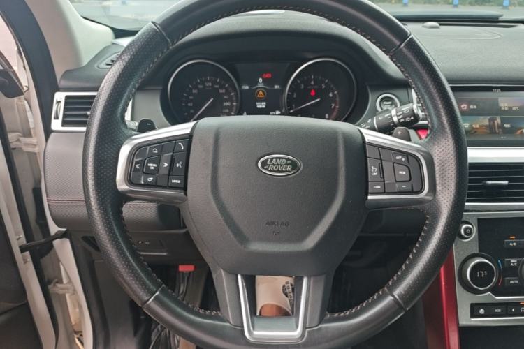 Used Land Rover Discovery Sport 2019 240 PS SE Dynamic Version China V Standard Steering Wheel