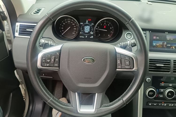 Used Land Rover Discovery Sport 2019 240 PS SE Version China VI Standard Steering Wheel
