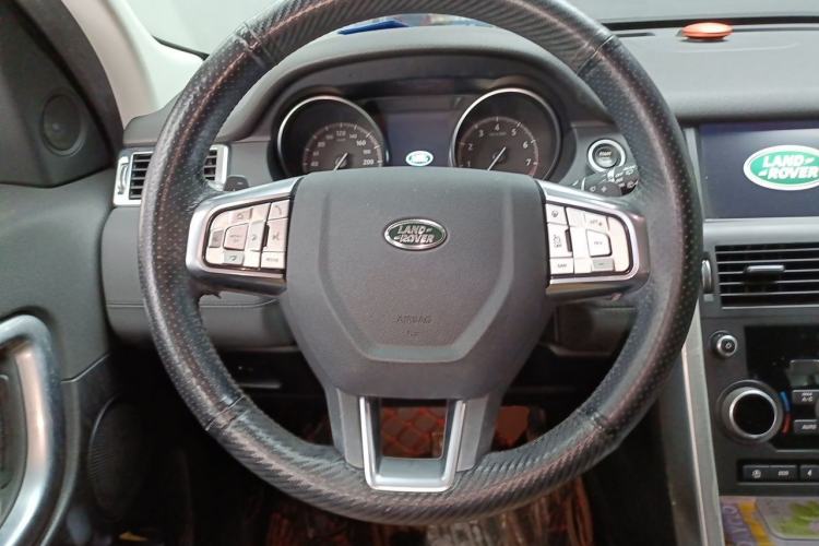 Used Land Rover Discovery Sport 2019 240 PS SE Version China V Standard Steering Wheel