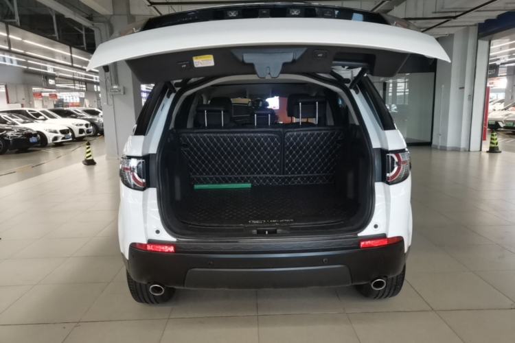 Used Land Rover Discovery Sport 2019 240 PS PURE Edition China VI Standard Trunk