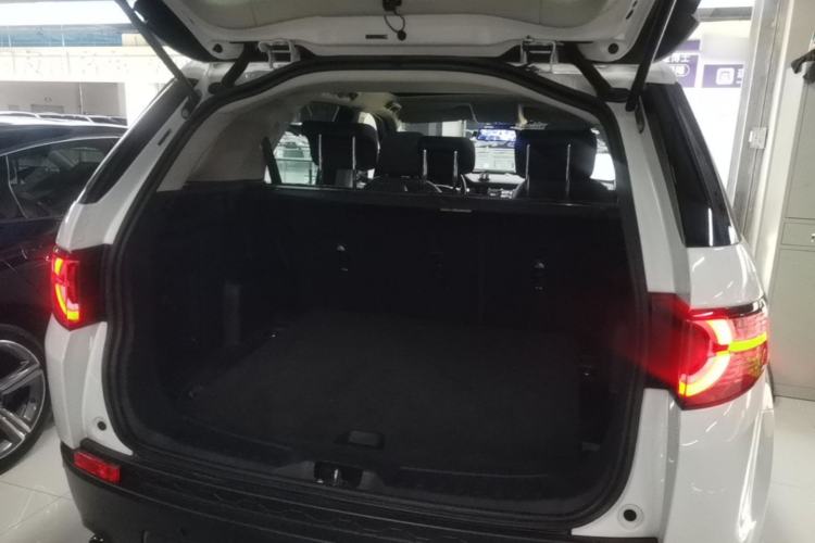 Used Land Rover Discovery Sport 2019 200PS PURE Edition China V Standard Trunk