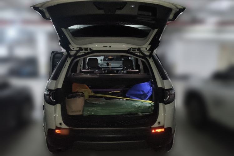 Used Land Rover Discovery Sport 2019 240 PS SE Version China V Standard Trunk