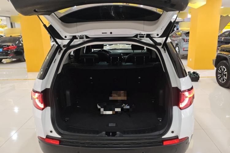 Used Land Rover Discovery Sport 2019 240 PS PURE Edition China VI Standard Trunk