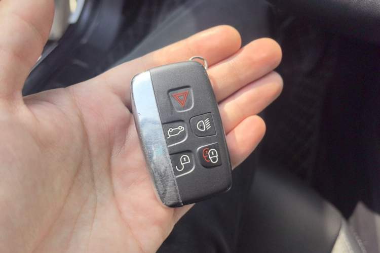 Used Land Rover Discovery Sport 2019 240 PS SE Version China V Standard Vehicle Key