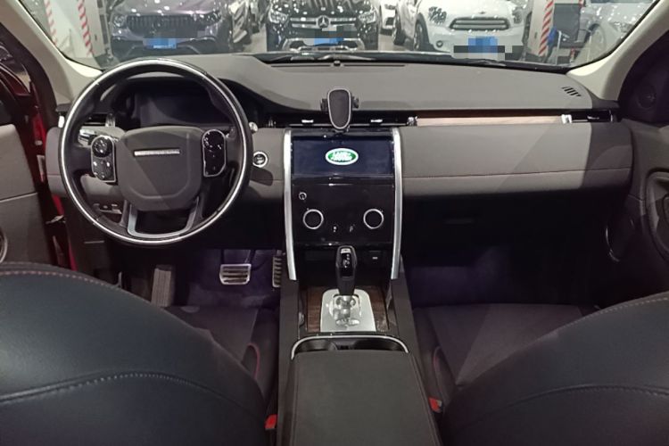 Used Land Rover Discovery Sport 2020 249 PS R-Dynamic Performance Edition Center Console