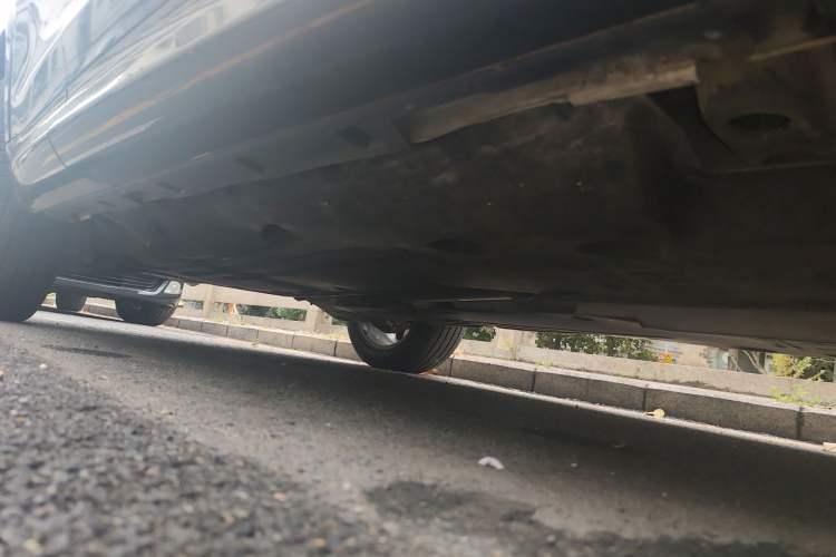 Used Land Rover Discovery Sport 2020 249 PS R-Dynamic Performance Edition Chassis Front Right