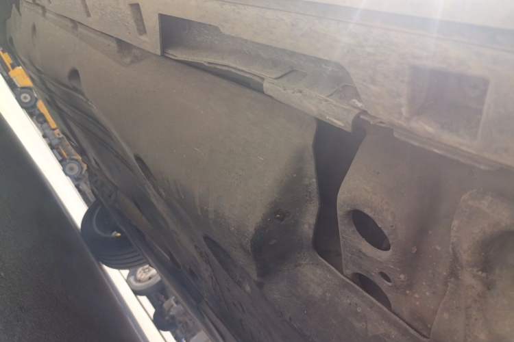 Used Land Rover Discovery Sport 2020 249 PS R-Dynamic Performance Edition Chassis Front Right
