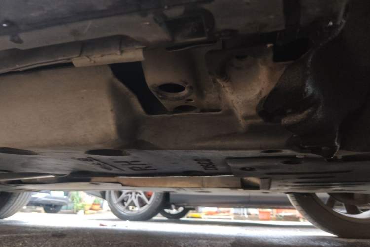 Used Land Rover Discovery Sport 2020 249 PS R-Dynamic Performance Edition Chassis Front Right