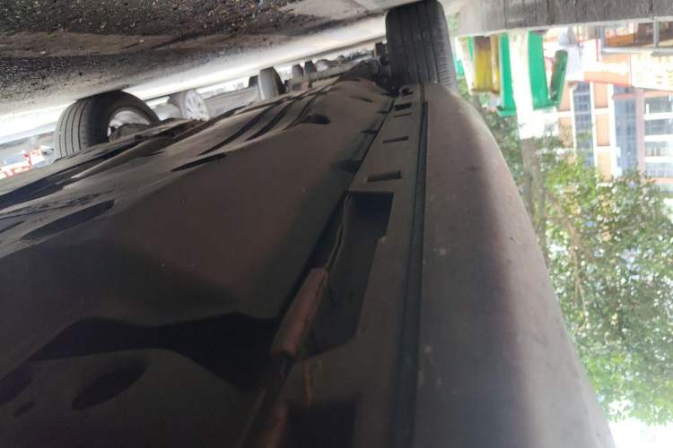 Used Land Rover Discovery Sport 2020 249 PS R-Dynamic Performance Edition Chassis Front Right