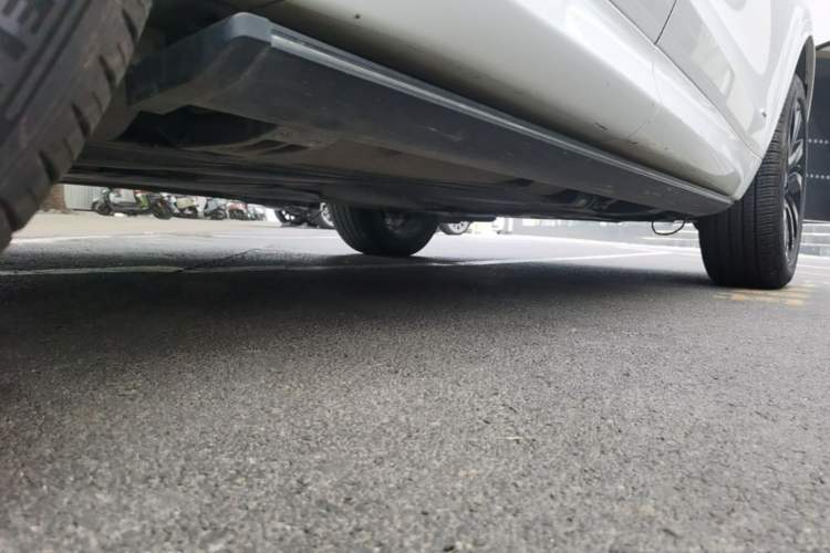 Used Land Rover Discovery Sport 2020 249 PS R-Dynamic Performance Edition Chassis Rear Right