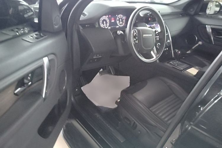 Used Land Rover Discovery Sport 2020 249 PS R-Dynamic Performance Edition Driver Seat
