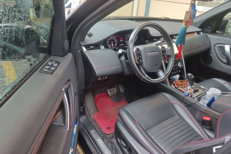 Used Land Rover Discovery Sport 2020 249 PS R-Dynamic Performance Edition Driver Seat