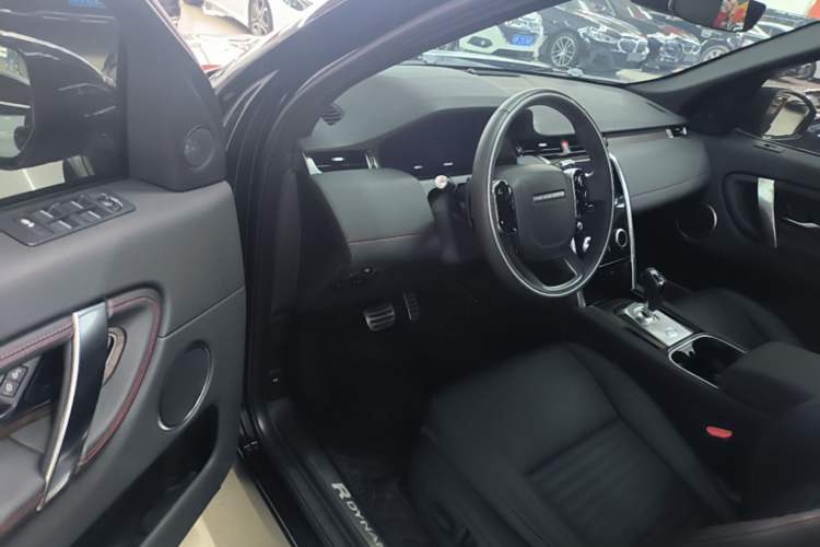 Used Land Rover Discovery Sport 2020 249 PS R-Dynamic Performance Edition Driver Seat