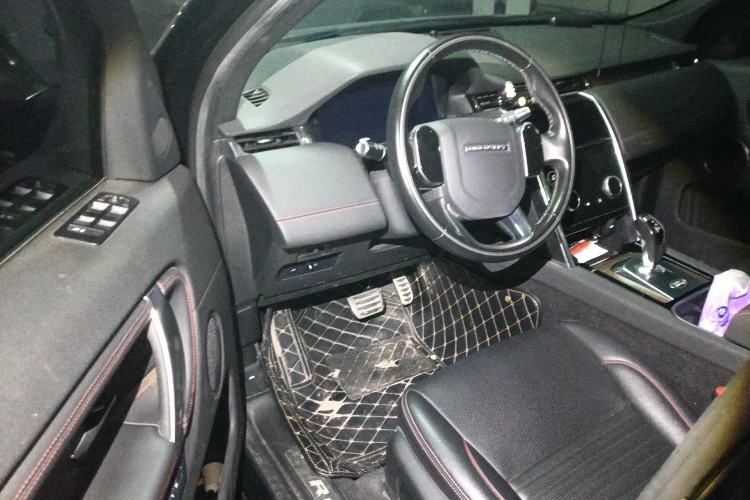 Used Land Rover Discovery Sport 2020 249 PS R-Dynamic Performance Tech Edition 7 Seats Driver Seat