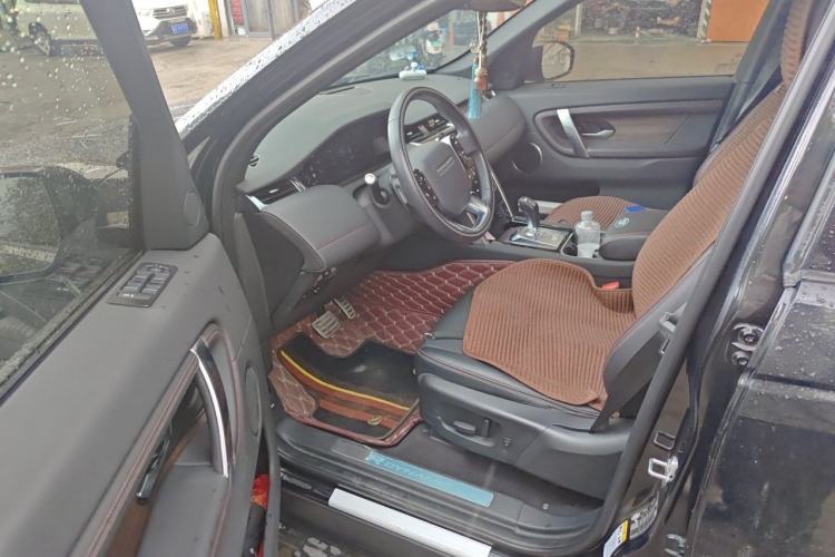 Used Land Rover Discovery Sport 2020 249 PS R-Dynamic Performance Edition Driver Seat