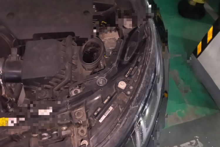 Used Land Rover Discovery Sport 2020 249 PS R-Dynamic Performance Edition Engine Bay Left