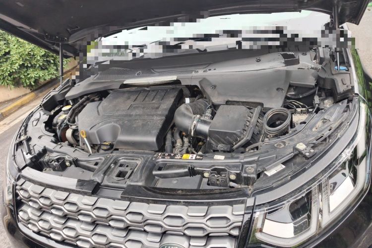 Used Land Rover Discovery Sport 2020 249 PS R-Dynamic Performance Edition Engine Bay